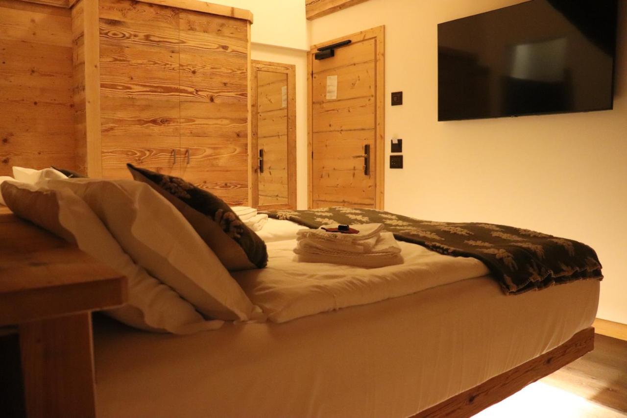 Hotel Ciasa Lorenzi Κορτίνα Ντ' Αμπέτσο Εξωτερικό φωτογραφία